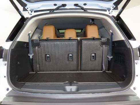 New 2026 Nissan Pathfinder Platinum image 38