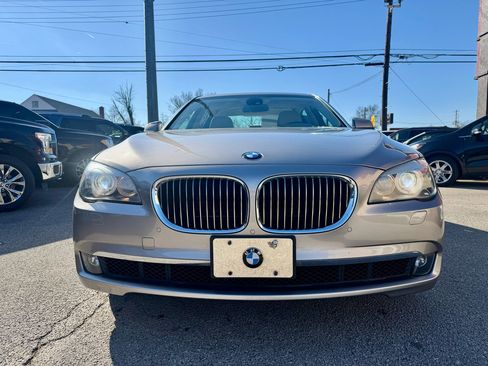 Used 2009 BMW 750Li image 8