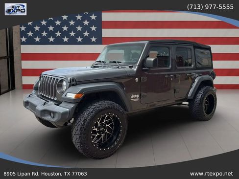 Used 2018 Jeep Wrangler Unlimited Sport S AWD/4WD image 4