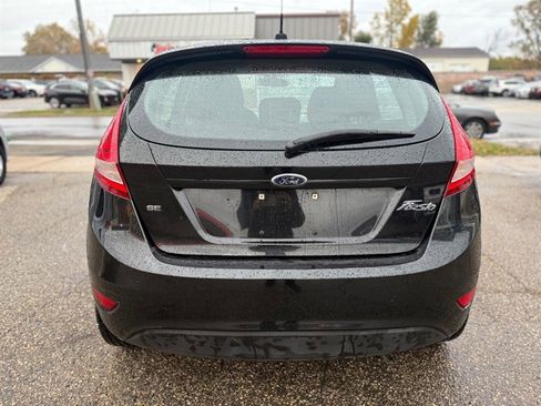 Used 2013 Ford Fiesta SE image 5