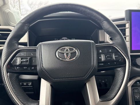 Used 2024 Toyota Tundra Limited image 21