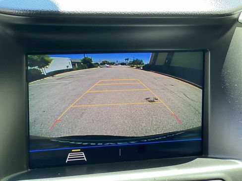 Used 2020 GMC Terrain SLE image 12