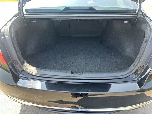 Used 2017 Honda Accord Sport image 38