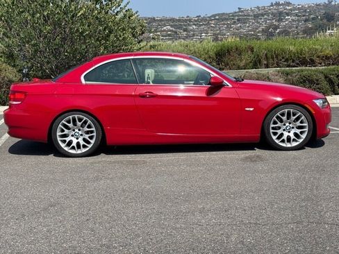 Used 2008 BMW 328i Convertible image 22