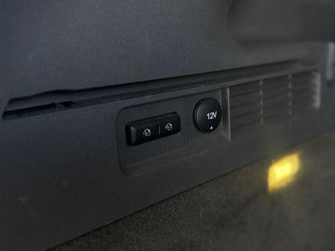 Used 2016 Lincoln MKX Reserve image 37