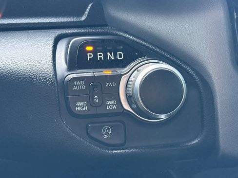 Used 2021 RAM 1500 Big Horn image 23