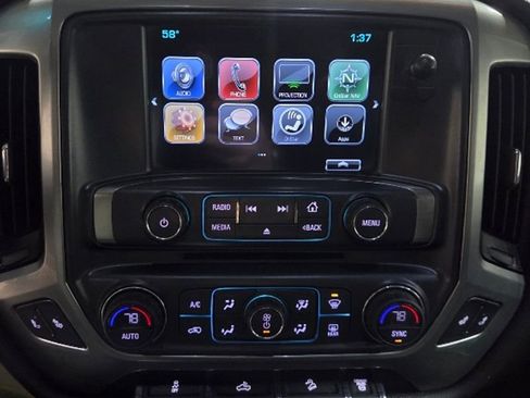 Used 2017 Chevrolet Silverado 2500 LT w/ LT Convenience Package image 21