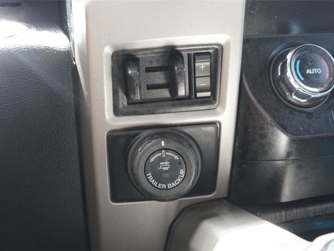Used 2020 Ford F350 Lariat w/ Lariat Ultimate Package AWD/4WD image 14