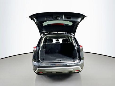 Used 2022 Nissan Rogue SV AWD/4WD image 35