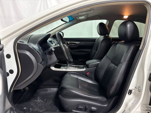 Used 2013 Nissan Altima 2.5 SL image 12