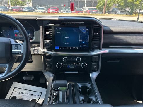 Used 2024 Ford F150 Lariat AWD/4WD image 19