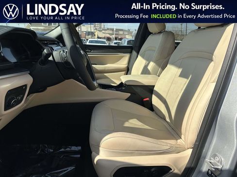 Used 2022 Jeep Grand Cherokee Limited 4xe image 11