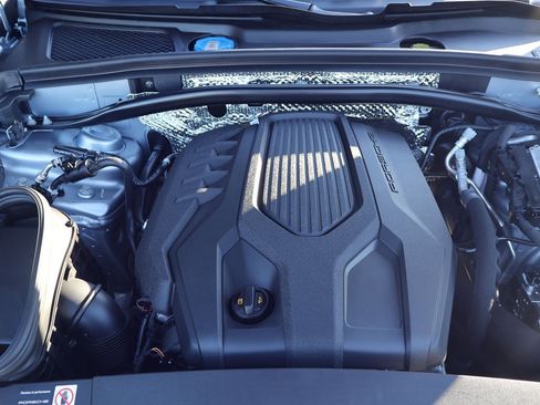 New 2026 Porsche Macan image 26