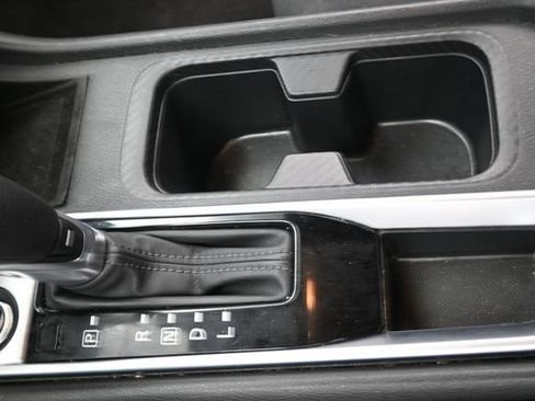Used 2024 Nissan Sentra SV FWD image 16