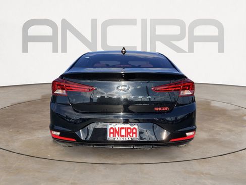 Used 2019 Hyundai Elantra SEL image 13
