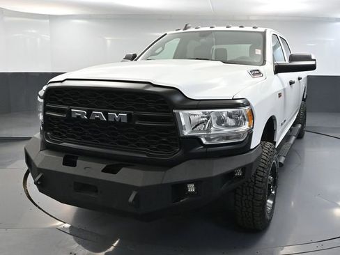 Used 2022 RAM 2500 Tradesman image 12