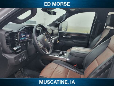 Used 2024 Chevrolet Silverado 2500 High Country w/ Technology Package image 6