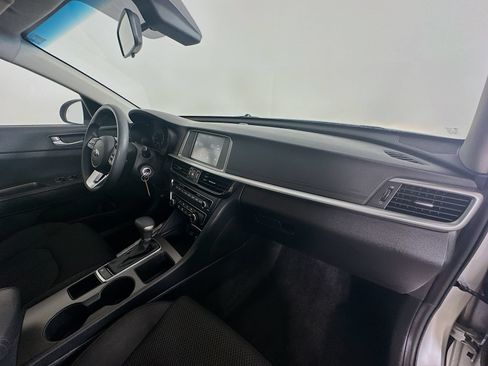 Used 2020 Kia Optima LX FWD image 44