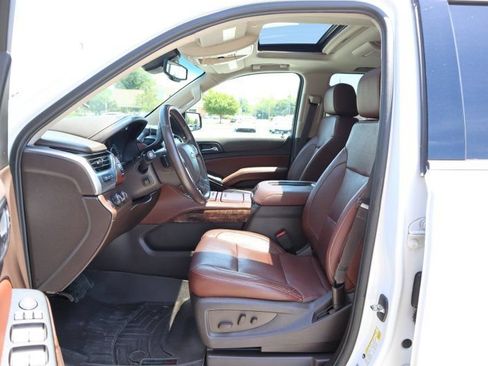 Used 2016 Chevrolet Suburban LTZ AWD/4WD image 9