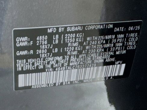 Used 2025 Subaru Outback Onyx Edition image 40