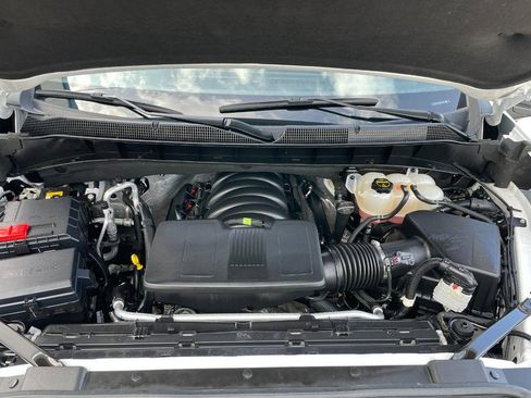 Used 2025 Chevrolet Silverado 1500 LT w/ Work Truck Package AWD/4WD image 11