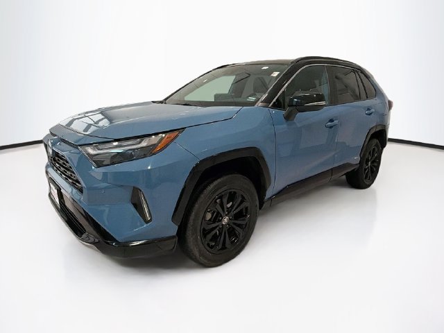 Certified 2023 Toyota RAV4 XSE AWD/4WD image 3