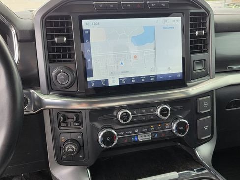 Used 2022 Ford F150 Lariat AWD/4WD image 9