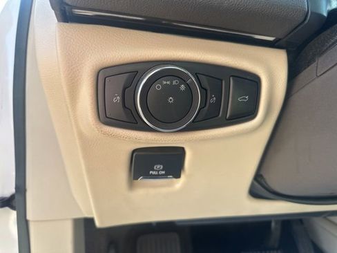 Used 2018 Lincoln MKZ Reserve w/ Technology Package image 17