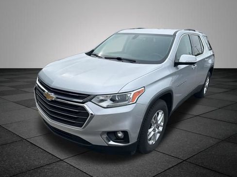 Used 2018 Chevrolet Traverse LT w/ LPO, Floor Liner Package image 11
