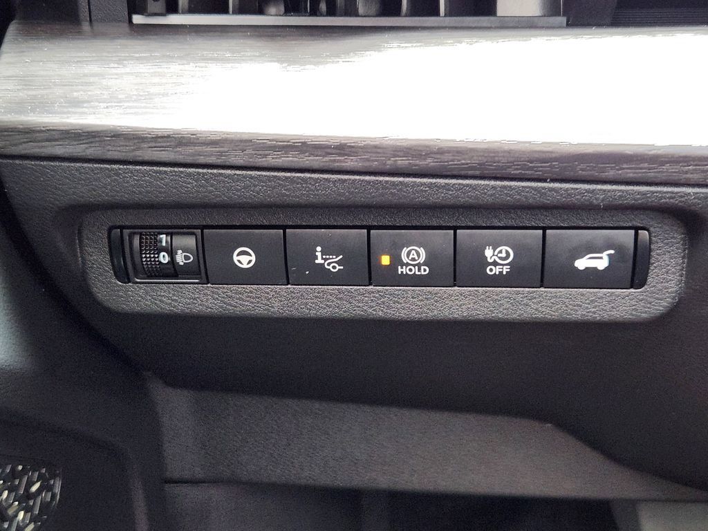Certified 2024 Nissan Ariya AWD image 19
