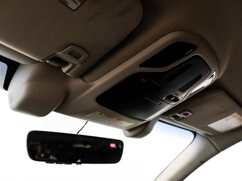 Used 2020 Subaru Outback Premium image 27