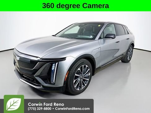 Used 2024 Cadillac Lyriq Sport AWD/4WD image 3