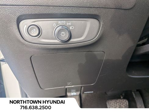 Used 2024 Buick Encore GX Preferred FWD image 27
