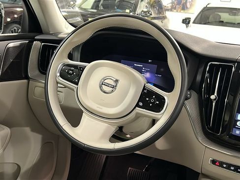 Certified 2024 Volvo XC60 T8 Plus w/ Protection Package Premier AWD/4WD image 24