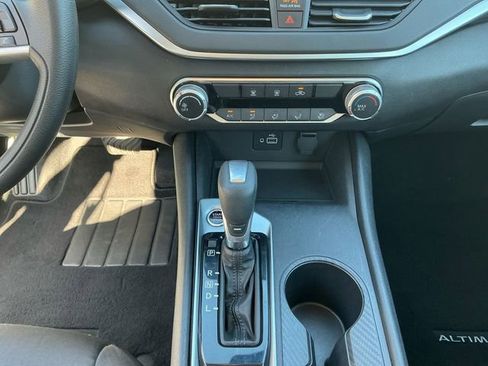 Used 2021 Nissan Altima 2.5 S image 12