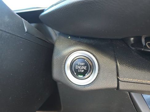 Used 2021 Buick Envision Essence w/ Sport Touring Package FWD image 30