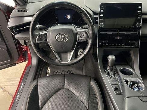 Used 2019 Toyota Avalon Touring w/ Advanced Safety Package FWD image 20