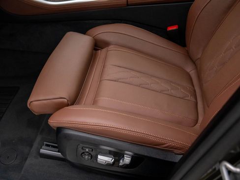 New 2026 BMW X5 xDrive50e w/ M Sport Package image 17