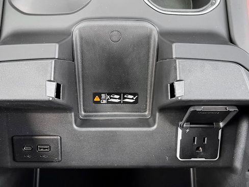 Used 2025 GMC Sierra 3500 Denali Ultimate image 30