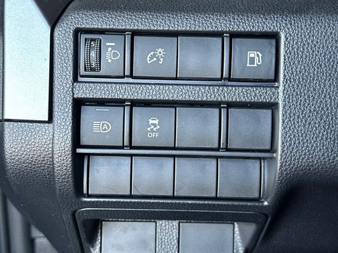 Certified 2025 Toyota 4Runner SR5 image 33