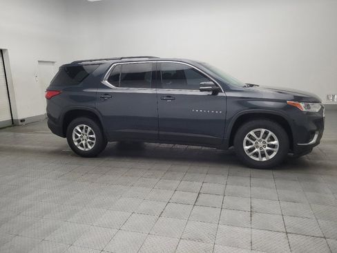 Used 2019 Chevrolet Traverse LT FWD image 11