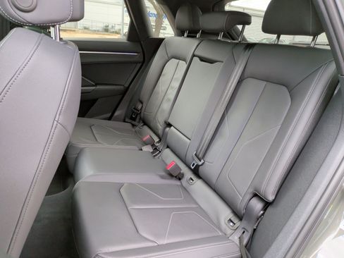 Certified 2023 Audi Q3 2.0T Premium Plus w/ Premium Plus Package image 31