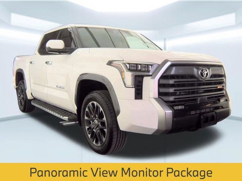 Used 2022 Toyota Tundra Limited AWD/4WD image 5