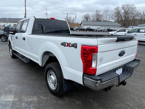 Used 2017 Ford F250 XL w/ Power Equipment Group image 4