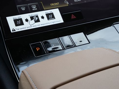 New 2026 INFINITI QX80 Luxe RWD image 15