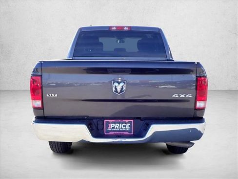 Used 2021 RAM 1500 Classic SLT image 3