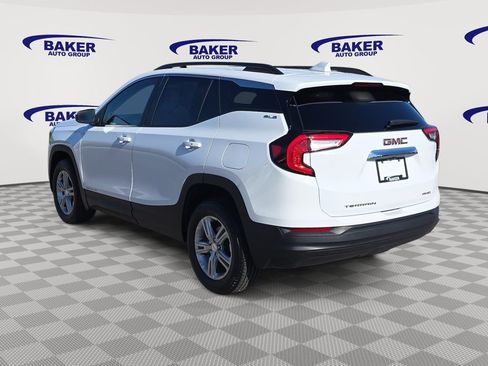 Certified 2024 GMC Terrain SLE w/ Driver Convenience Package AWD/4WD image 7