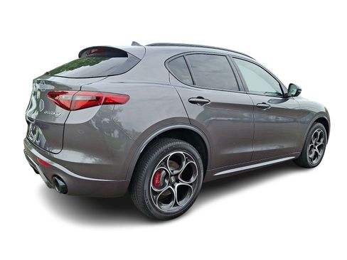 Used 2023 Alfa Romeo Stelvio Veloce AWD/4WD image 6