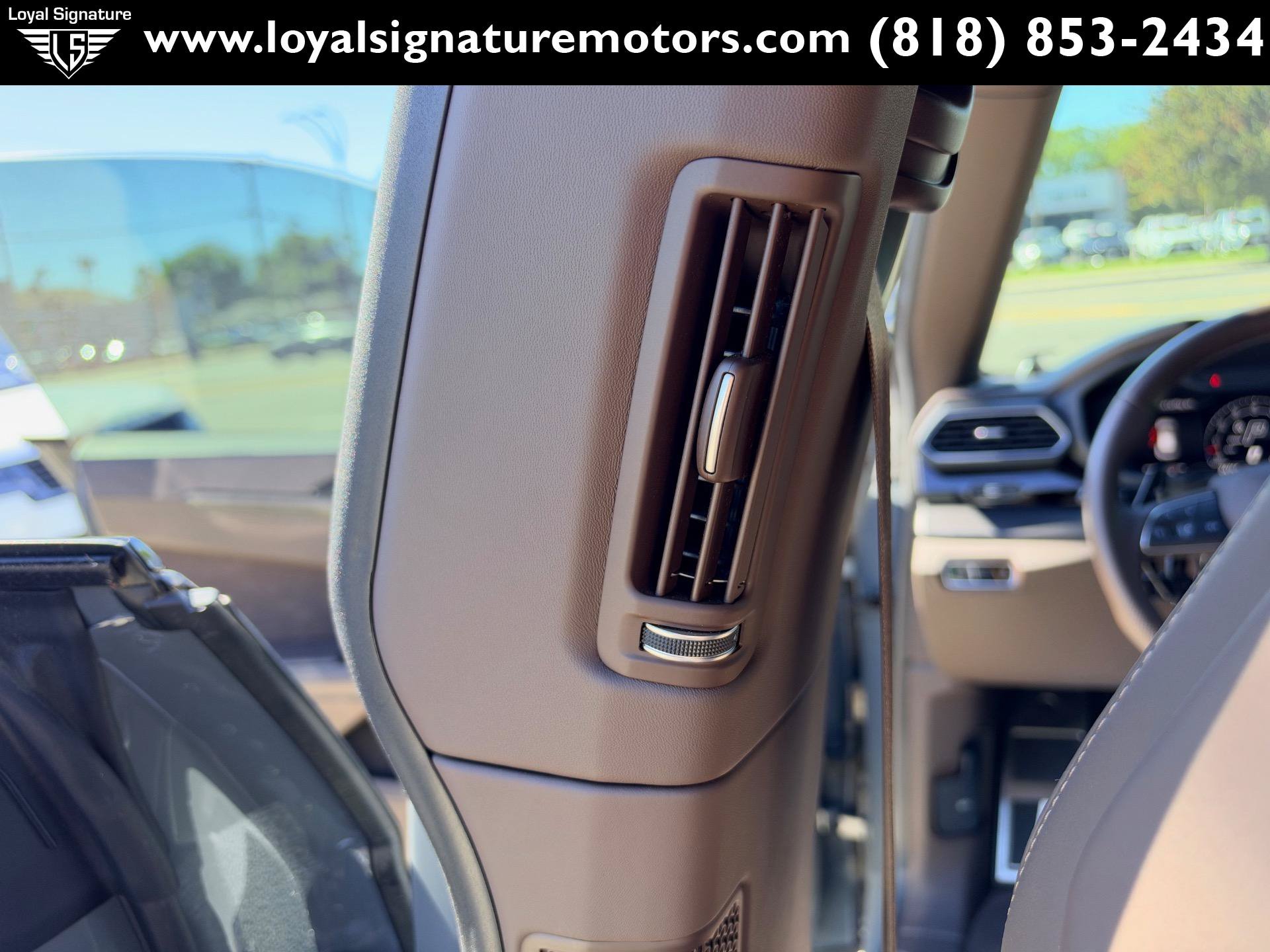 Used 2023 Lamborghini Urus S AWD/4WD image 21