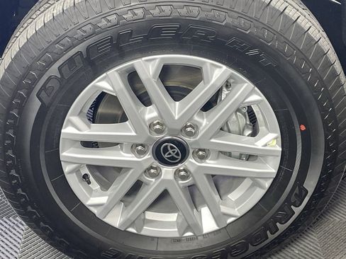 New 2026 Toyota Tundra SR5 image 10